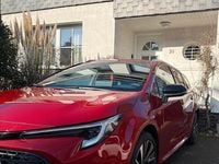 Gebraucht Toyota Corolla 140 PS (102 kW) 2025 Rot Kombi