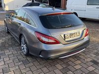 Gebraucht Mercedes CLS500 408 PS (300 kW) 2016 Selenitgrau  metalliclack Kombi