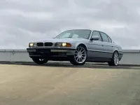 Gebraucht BMW 750 326 PS (239 kW) 1997 Silber Limousine
