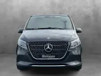 Gebraucht Mercedes V300 Avantgarde 237 PS (174 kW) 2025 Graphitgrau metallic Van / Kleinbus