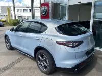 Gebraucht Alfa Romeo Stelvio Sprint 209 PS (153 kW) 2024 Gelb SUV