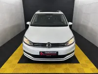Używany VW Touran Join 150 KM (110 kW) 2019 Biały Minivan