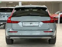 Brugt Volvo V60 CC Plus 197 HK (144 kW) 2023 Grå Stationcar