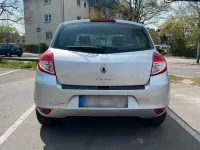 Używany Renault Clio III 75 KM (55 kW) 2009 Srebrny Sedan/Limuzyna