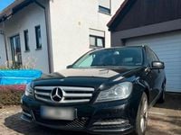 Używany Mercedes C250 204 KM (150 kW) 2012 Czarny Kombi