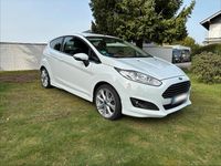 Gebraucht Ford Fiesta Titanium 101 PS (74 kW) 2014 Weiß Kleinwagen