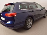 Gebraucht VW Passat Comfortline 150 PS (110 kW) 2018 Blau metallic Kombi