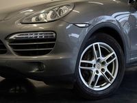 Gebraucht Porsche Cayenne 245 PS (180 kW) 2013 Grau SUV