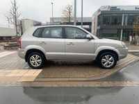Gebraucht Hyundai Tucson 141 PS (103 kW) 2010 Silber SUV
