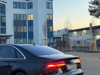 Gebraucht Audi A8 389 PS (286 kW) 2016 Braun Limousine