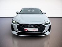 Gebraucht Audi A5 Basis 204 PS (150 kW) 2025 Gletscherweiß Limousine