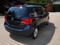 Używany Opel Meriva 120 KM (88 kW) 2012 Niebieski Minivan