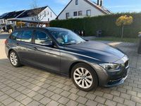 Gebraucht BMW 318 136 PS (100 kW) 2016 Grau Kombi
