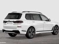 Gebraucht BMW X7 M Sport 352 PS (258 kW) 2023 Mineralweiss SUV