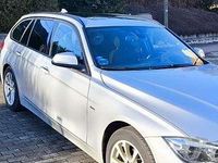 Gebraucht BMW 320 Sport Line 190 PS (139 kW) 2015 Silber Kombi