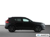 Neu Volvo XC40 Plus 163 PS (119 kW) 2025 Schwarz SUV