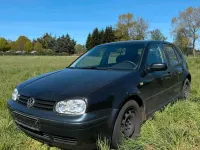 Używany VW Golf IV 75 KM (55 kW) 2002 Czarny Hatchback
