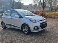 gebraucht Hyundai i10 1.0 YES! Silver YES! Silver