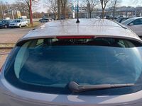 Gebraucht Ford Focus Titanium 150 PS (110 kW) 2011 Silber Limousine