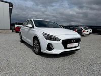 Gebraucht Hyundai i30 Trend 140 PS (102 kW) 2017 Weiß Limousine