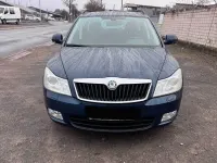 Usado Skoda Octavia 140 CV (102 kW) 2013 Azul Familiar