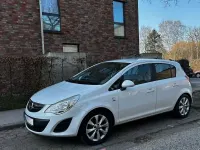 Używany Opel Corsa Active 87 KM (63 kW) 2013 Biały Hatchback