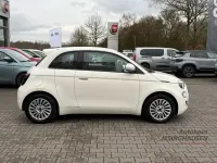 Gebraucht Fiat 500e S 86 kW (118 PS) 2023 Arktis weiß) (weiss Kleinwagen