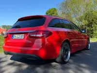 Second-hand Mercedes C220 170 CP (125 kW) 2017 Roșu Berlinǎ
