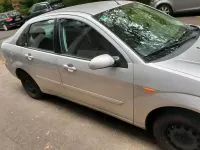 Gebraucht Ford Focus Ghia 100 PS (73 kW) 2002 Silber Limousine