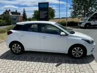 Gebraucht Hyundai i20 Active 75 PS (55 kW) 2019 Weiß Kleinwagen