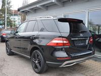 Gebraucht Mercedes ML250 204 PS (150 kW) 2012 Schwarz SUV