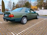 Second-hand Mercedes E250 90 CP (66 kW) 1987 Verde Berlinǎ