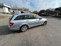 Gebraucht Mercedes C180 156 PS (114 kW) 2014 Silber Limousine