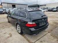 Gebraucht BMW 525 197 PS (144 kW) 2007 Schwarz Kombi