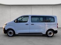 Gebraucht Toyota Proace Verso Comfort 144 PS (105 kW) 2022 Ice white Kombi