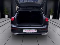 Gebraucht VW Golf VIII Active 150 PS (110 kW) 2023 Schwarz Limousine