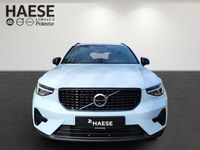 Neu Volvo XC40 Plus 163 PS (119 kW) 2026 Blau SUV