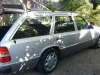 Gebraucht Mercedes 230 130 PS (95 kW) 1991 Silber Kombi