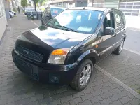Gebraucht Ford Fusion 80 PS (58 kW) 2012 Schwarz Kleinwagen