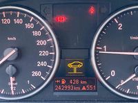 Gebraucht BMW 320 163 PS (119 kW) 2010 Limousine