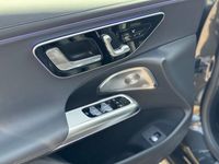 Gebraucht Mercedes E220 AMG 197 PS (144 kW) 2025 Grau Limousine