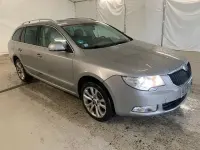 Gebraucht Skoda Superb 170 PS (125 kW) 2011 Cappuccinobeige metallic Kombi