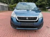 Gebraucht Peugeot Partner Tepee 110 PS (80 kW) 2017 Blau Van / Kleinbus
