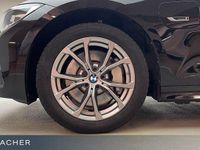 Gebraucht BMW 330e Advantage 292 PS (214 kW) 2022 Schwarz Limousine