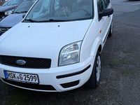 Gebraucht Ford Fusion 80 PS (58 kW) 2005 Weiß Kleinwagen