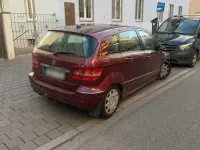 Gebraucht Mercedes B200 140 PS (102 kW) 2008 Rot Van / Kleinbus