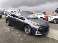 Gebraucht Toyota Prius 122 PS (89 kW) 2018 Magnetic grey (metallic) Kleinwagen