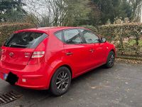Gebraucht Hyundai i30 Edition+ 109 PS (80 kW) 2009 Rot Kleinwagen