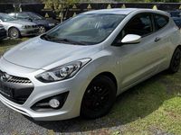 Gebraucht Hyundai Coupé Classic 90 PS (66 kW) 2013 Silber Coupé