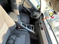 Gebraucht BMW 318 129 PS (94 kW) 2005 Silber Kombi